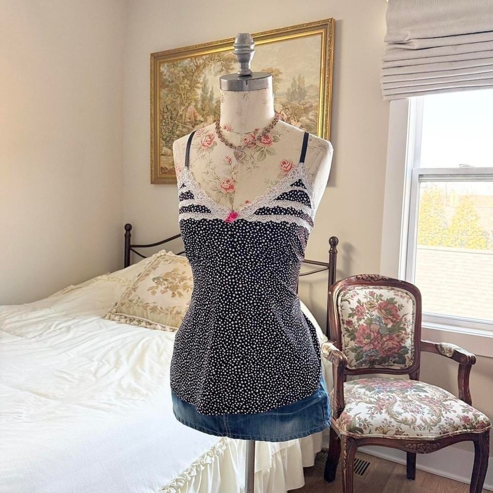 Y2K marilyn black polka dot lace trim cami size large
